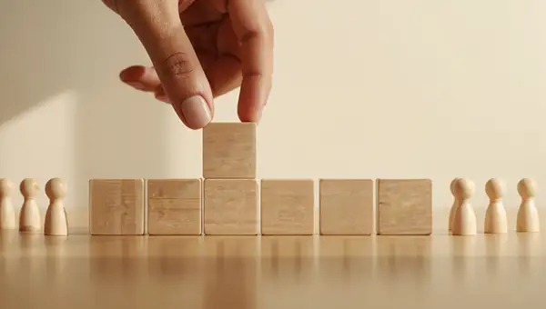 blank-wooden-blocks-arranged-by-hr